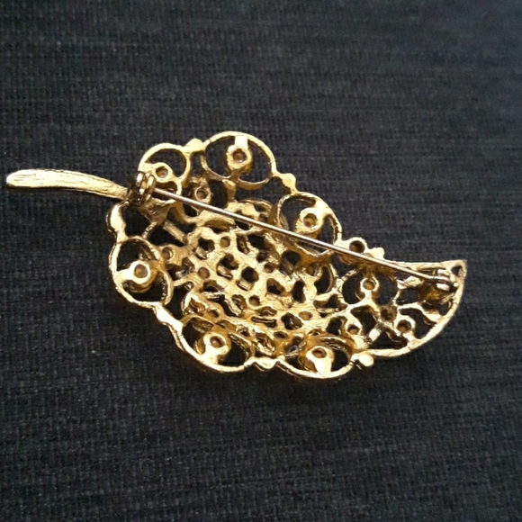 Vintage Rhinestone Leaf Pin - Picture 2 of 2